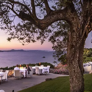 ***** Hotel La Rocca Resort&spa Italia